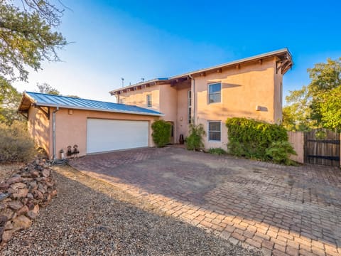 Photograph 2 of 18221 Quail Ridge Rd