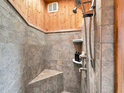Photograph 27 of 18221 Quail Ridge Rd